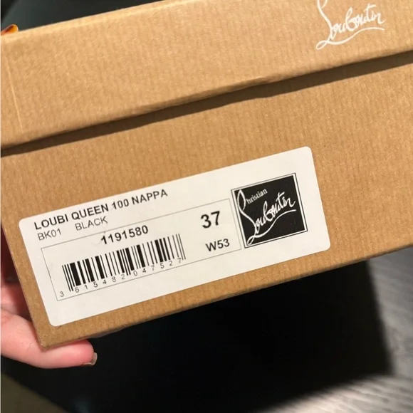 Christian Louboutin 100M Loubi Queen Sandal Nappa Leather - Picture 16 of 16